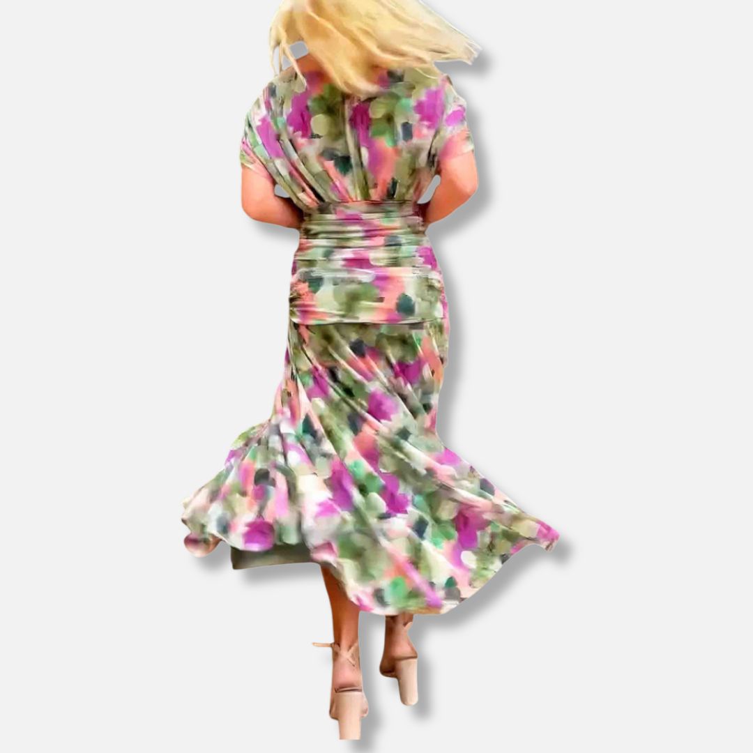 Isabella™ | Elegant V-Neckline Dress