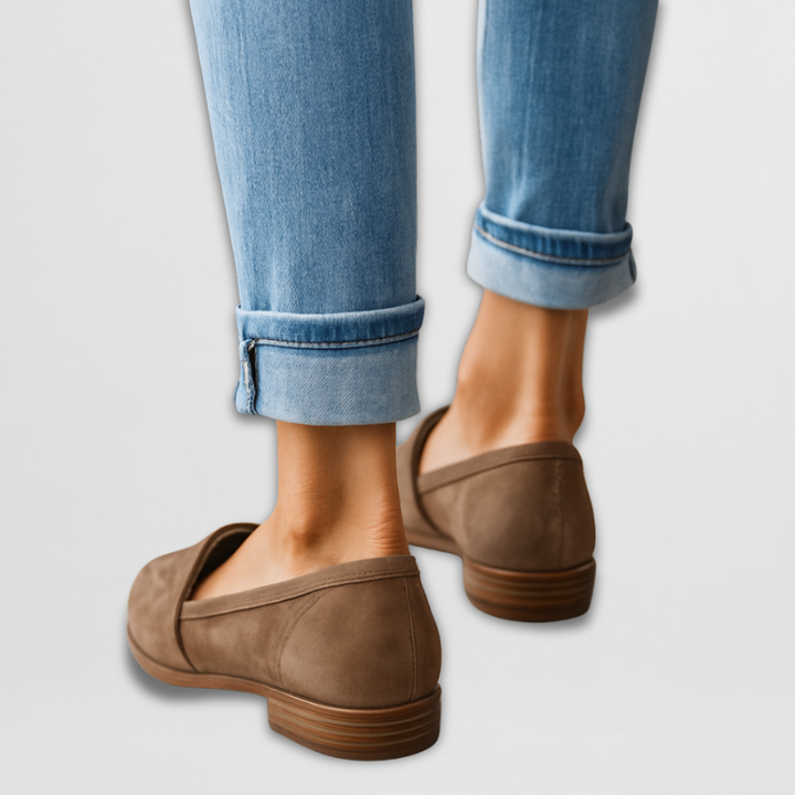 Eleanor™ | Niki Suede Loafers