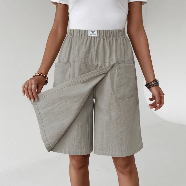 Leah™ | Elastic Waist Short