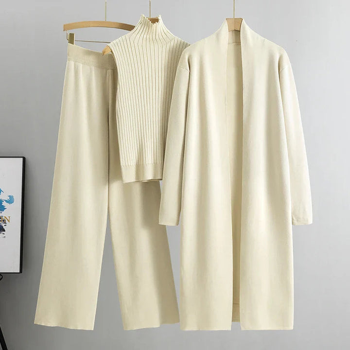 Emma™ | Jillie Comfortable Three-Piece Set