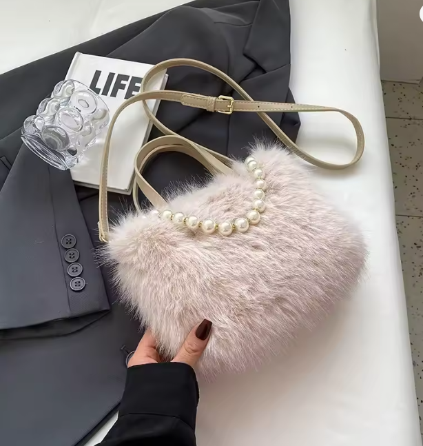 Amelia™ | Faux Fur Crossbody Bag