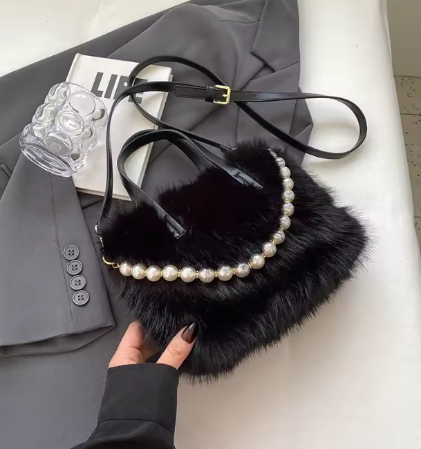 Amelia™ | Faux Fur Crossbody Bag