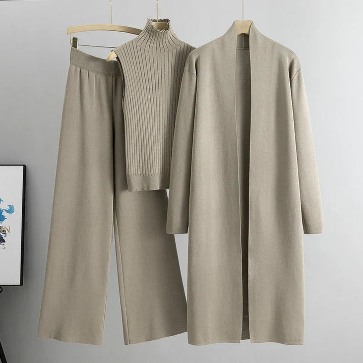 Emma™ | Jillie Comfortable Three-Piece Set