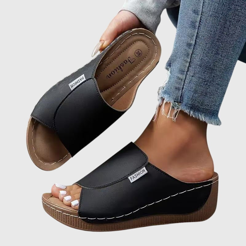 Zoe™ | Classic Comfort Walking Sandals